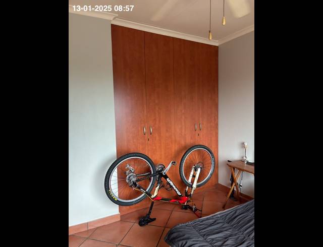 3 BEDROOM HOUSE TO LET IN WEST ACRES